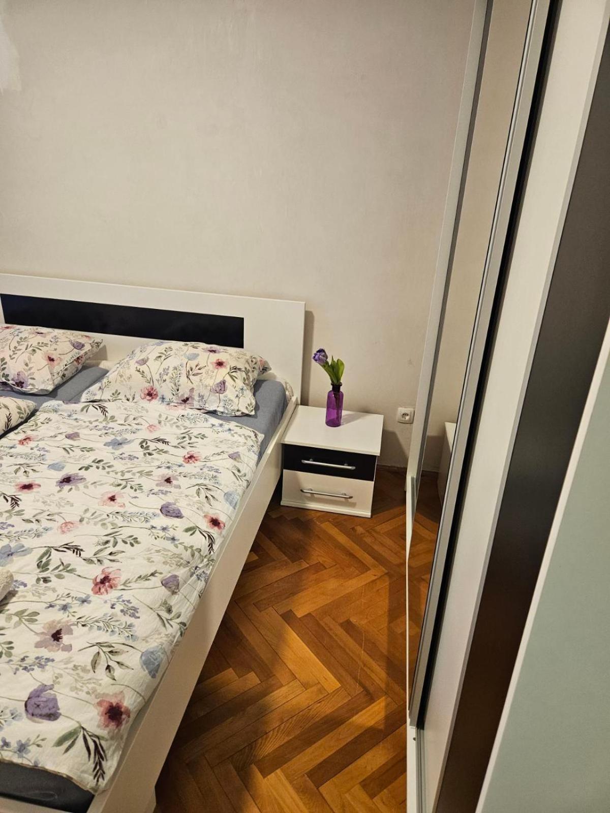 Apartment Bob